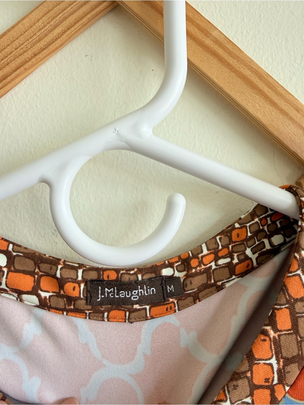 J.Mclaughlin Geometric Pattern Blouse - Picture 3 of 5